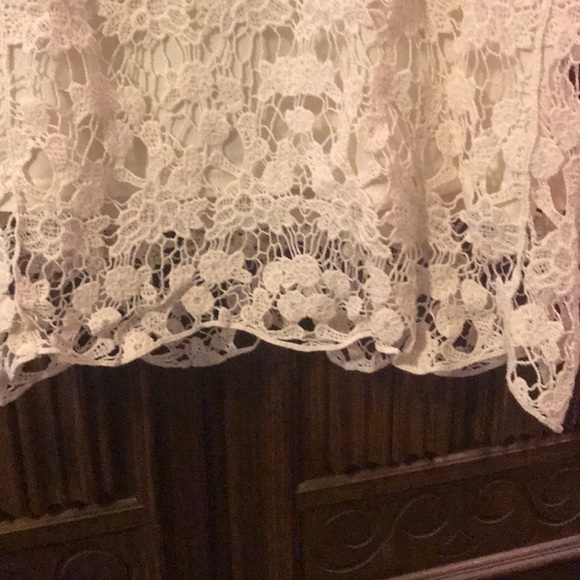 Embroidered Lace Vintage Halter - Picture 4 of 6